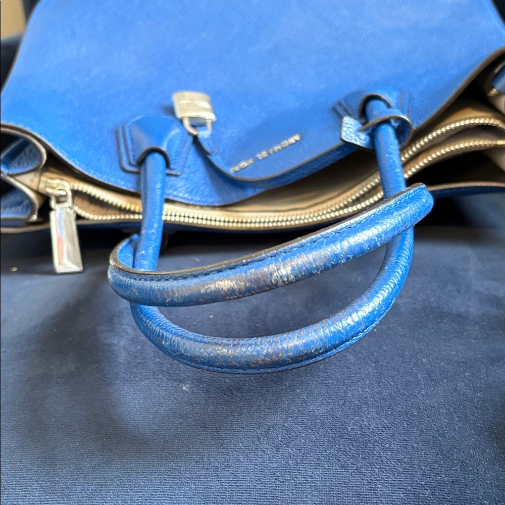 Michael Kors Vibrant Blue Tote - Picture 3 of 6